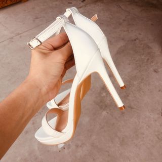 Sandal 11p quai mảnh - Da bóng - Màu Trắng