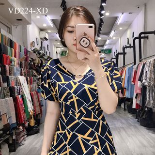 ĐẦM HỌA TIẾT TAY CON