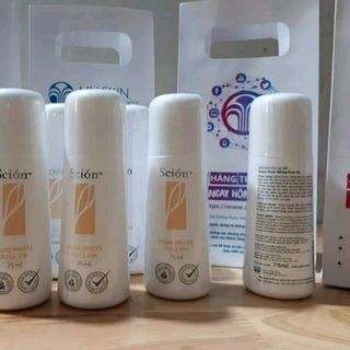 Lăn khử mùi Scion