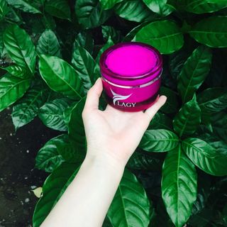 Mỹ phẩm dưỡng trắng body YLAGY 350000₫