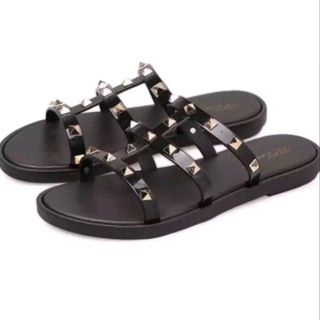 Dép 3 quai tán đinh