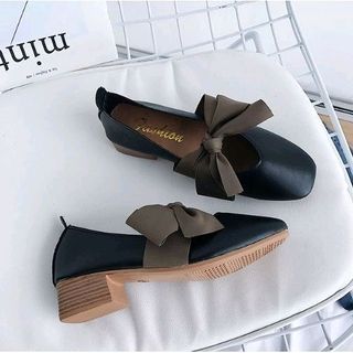 giày cao gót đế vuông thắt nơ