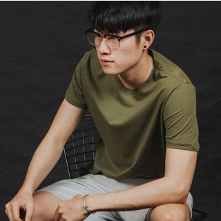 Áo thun nam thoát nhiệt Nhật Bản cam kết 100 cotton xanh rêu giá sỉ​ giá bán buôn có 25 màu lựa chọn