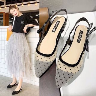 Giày sandal sục lưới