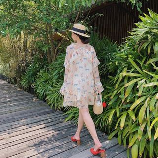 ĐẦM SUÔNG HOA PHỐI BÈO