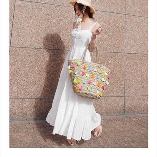 Đầm Maxi Đục Lỗ Trắng