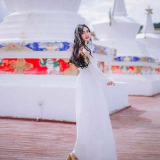 Đầm Maxi Cổ V Tay Dài Nút Ngọc TRai