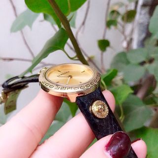 Đồng hồ versacr nữ