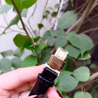 Đồng hồ versacr nữ