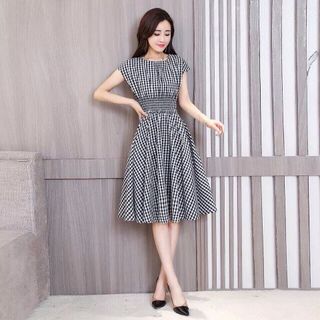 Đầm Maxi Caro Cánh Rơi