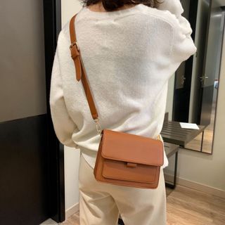 Túi Đeo Chéo Nữ Chất Da Cực Chất D014