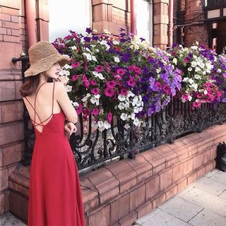 Đầm Maxi Cổ V Dây Chéo