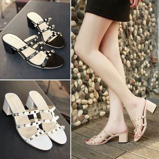 Dép cao gót đế vuông đinh tán