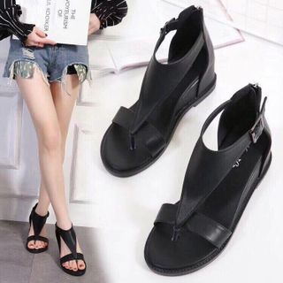 Sandal đế xuồng xỏ ngón chữ V
