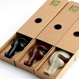 Móc treo đồ sau ghế Ô tô