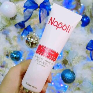 sữa rửa mặt Napoli