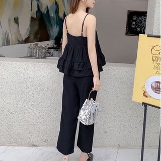 SET QUẦN ỐNG RỘNG ÁO HAI DÂY VIỀN BÈO