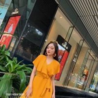 ĐẦM XÒE THẮT EO