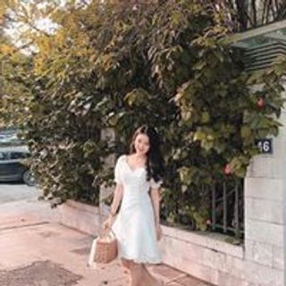 ĐẦM TAY CẦU CHIẾT EO