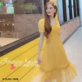 ĐẦM CỔ VUÔNG VIỀN VOAN LƯỚI