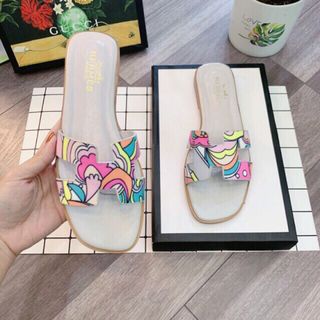 Dép h họa tiết