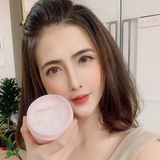 Kem body siêu trắng mịn hàng đầu Hàn Quốc Curi