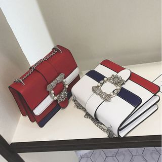 Túi Đeo Chữ Khóa Đính Đá D069