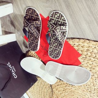 Dép kẹp nam đế dẻo
