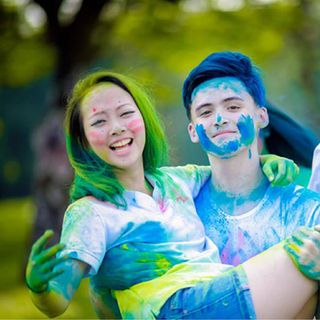 Áo trơn chụp kỉ yếu giá rẻ