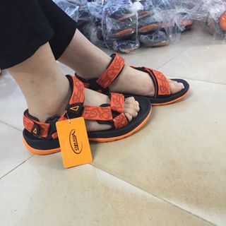 sandal Vento nam