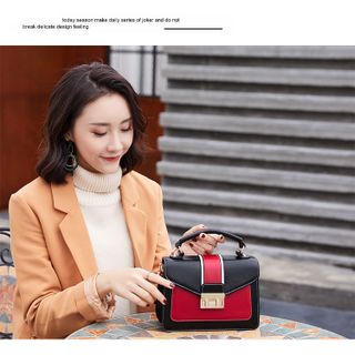 Túi Đeo Chéo Da Trơn Phối Màu Cá Tính D9227