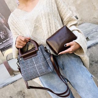Túi Đeo Chéo Thời Trang Hàn Quốc Có Quai Xách D9203