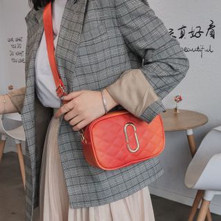 Túi Nữ Hình Hộp Trẻ Trung Cá Tính D142