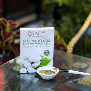 Mặt nạ Tơ Tằm GIÁ BÁN LẺ 150K/HỘP