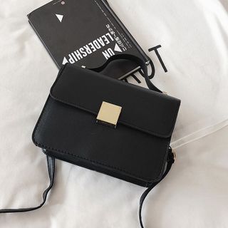 Túi Xách Nữ Vuông Da Nữ Tính D175
