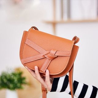 Túi Nữ Da Mềm Phối Nơ Trẻ Trung D169