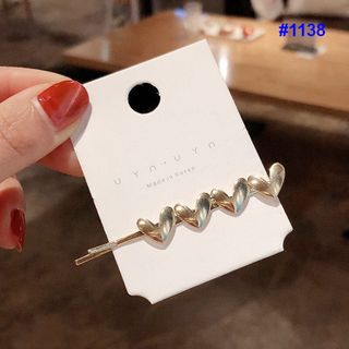 ah1138- Kẹp tóc như hình