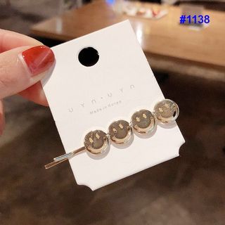 ah1138- Kẹp tóc như hình