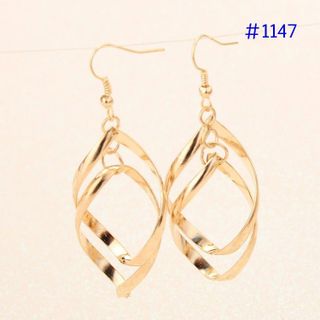 ah1147 Bông tai xoắn sóng Hàn Quốc