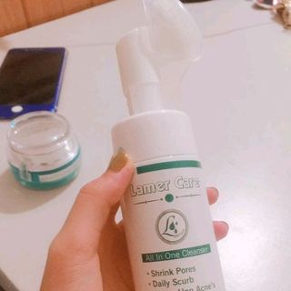 sữa rửa mặt lamercare