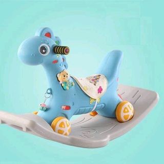 Ngựa bập bênh cho bé