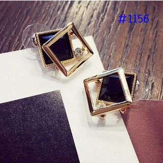 ah1156 -Bông tai vuông xanh