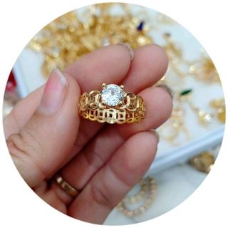 nhẫn kim tiền mặt đá