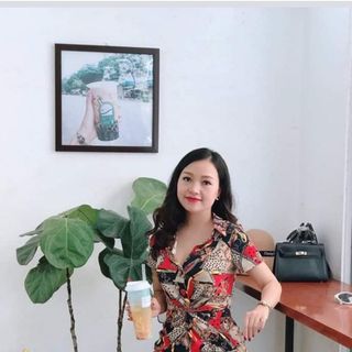 Đầm cổ sơ mi xoắn eo