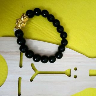 chuỗi đeo tay phong thủy giá sỉ 10k/1 chuỗi
