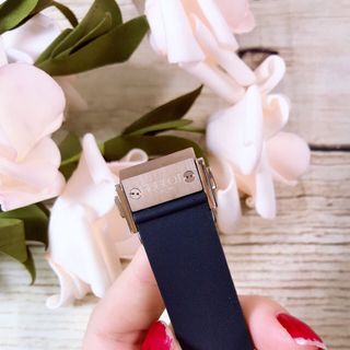 Đồng hồ nữ hottlott