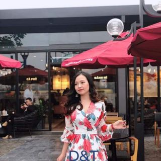Đầm bông xòe tay loa