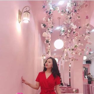 Đầm ôm nhúm eo vạt chéo