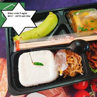 Đơn vị bán khay nhựa đựng cơm 5 ngăn dùng một lần