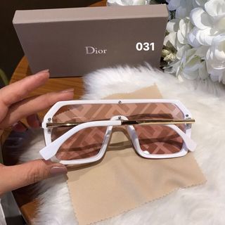 Mắt kinh sz